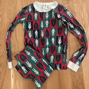 Lot of 7 Hanna Andersson pajamas